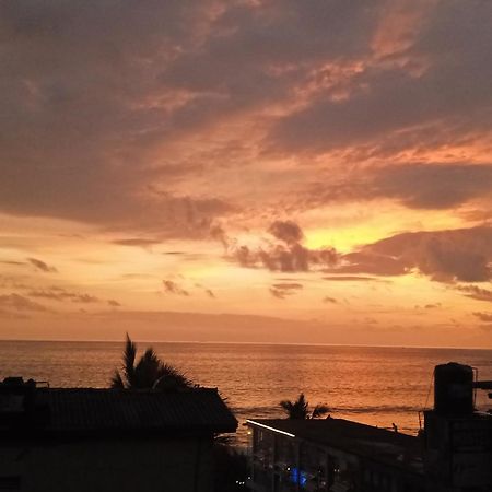 Top Sea View Guest Mirissa Luaran gambar