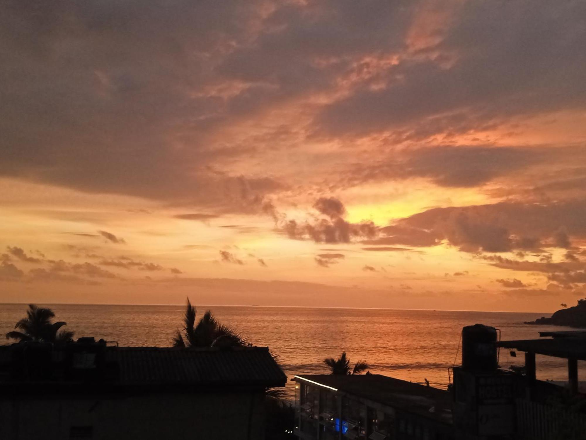 Top Sea View Guest Mirissa Luaran gambar