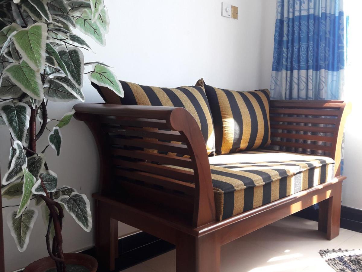 Top Sea View Guest Mirissa Luaran gambar