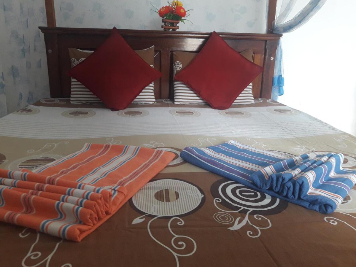 Top Sea View Guest Mirissa Luaran gambar